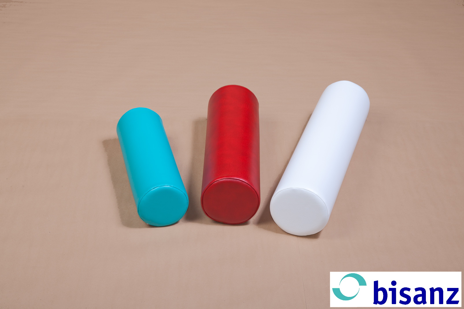 Knie- und Nackenrollen mit Kunstlederbezug Knie- und Nackenrollen mit Kunstlederbezug