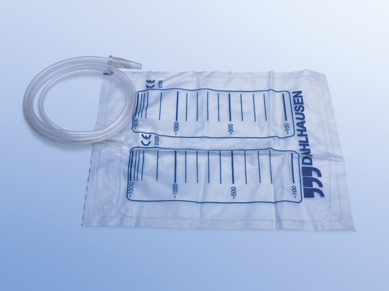 Urin-/Sekretbeutel 1,5 Liter mit Stufenkonnektor und Rücklaufsperre Schlauchlänge 86cm Urin-/Sekretbeutel 1,5 Liter mit Stufenkonnektor und Rücklaufsperre Schlauchlänge 86cm