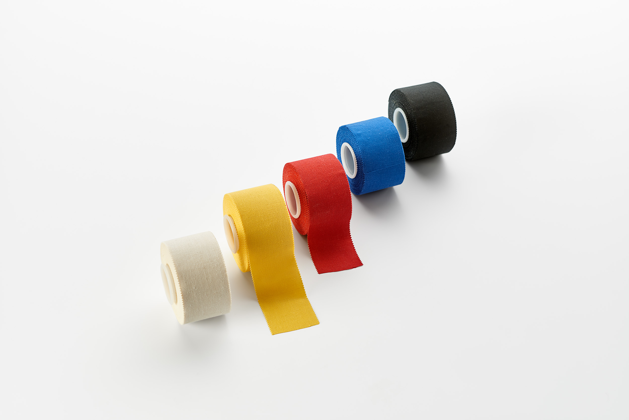 praxi-tape weiß 2,5cm x 10m, 18 Rollen unelastische Pflasterbinde, reißbar praxi-tape weiß 2,5cm x 10m, 18 Rollen unelastische Pflasterbinde, reißbar